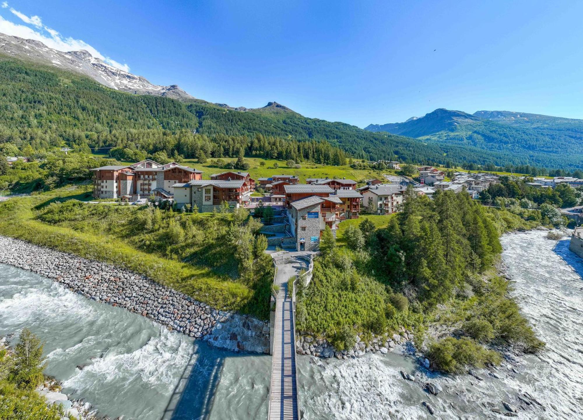 Residence Les Balcons De Val Cenis Village Lanslevillard Exteriér fotografie